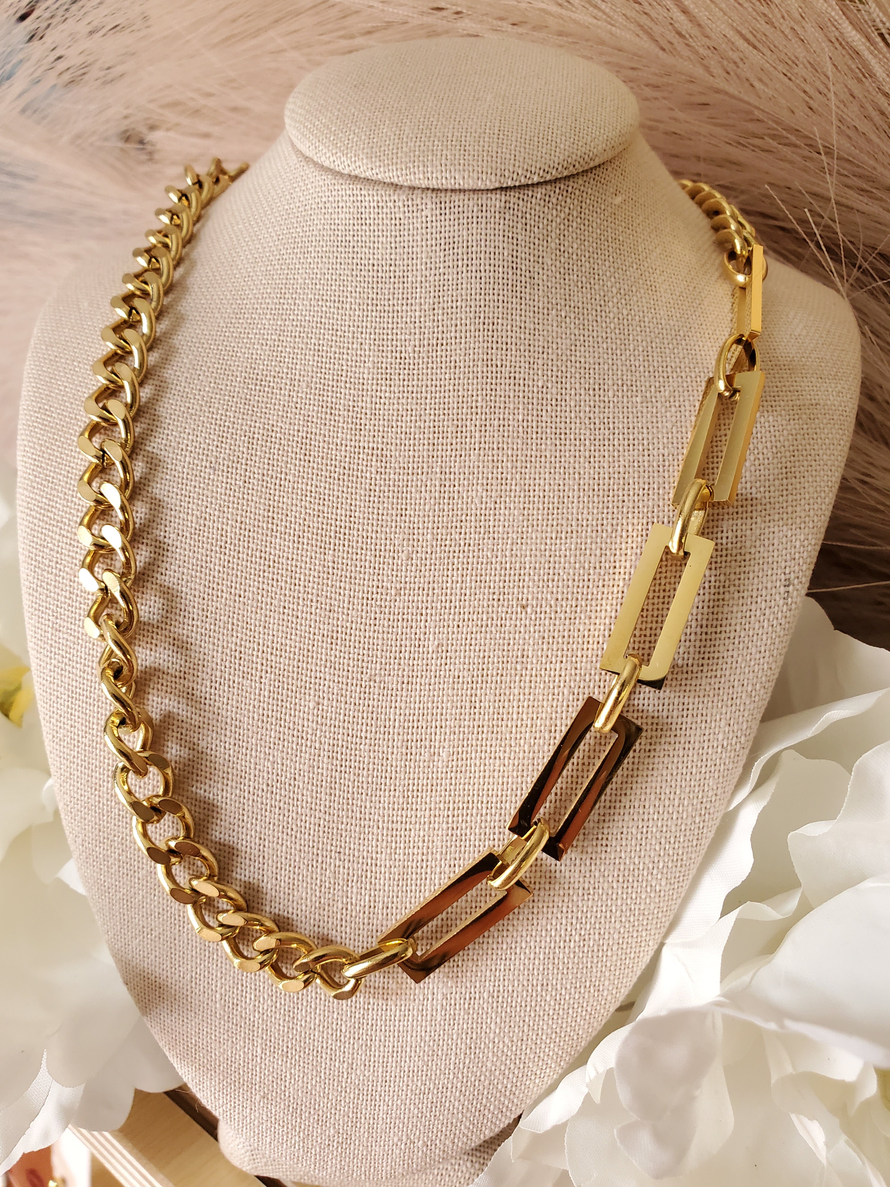 Retro Chain Necklace